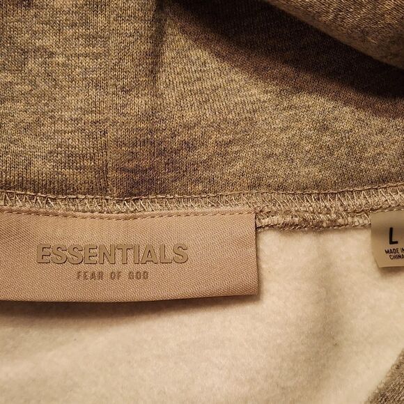 NWT Essentials Fear of God Dark Oatmeal Hoodie Size Large - Picture 6 of 9